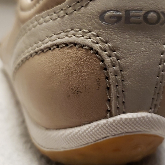 Geox Respira Vega leather & suede sneaker, taupe 7 - Picture 6 of 12